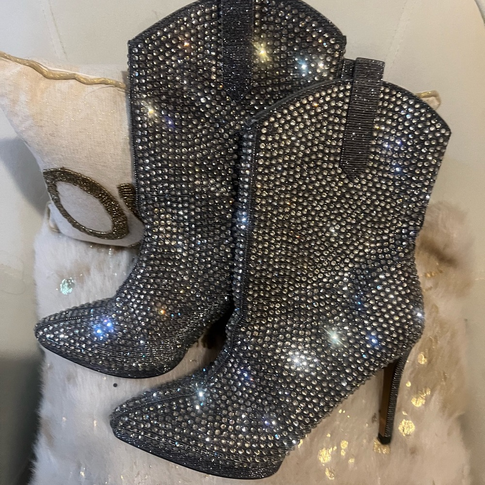 Jessica Simpson bling boots